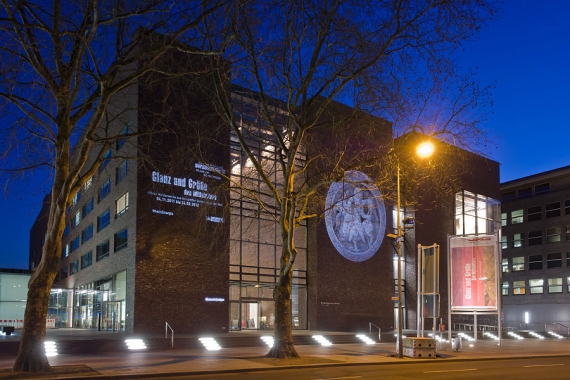OUTDOOR PROJECTION AT THE RAUTENSTRAUCH-JOEST-MUSEUM, COLOGNE